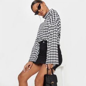 Roll neck oversized sweatshirt